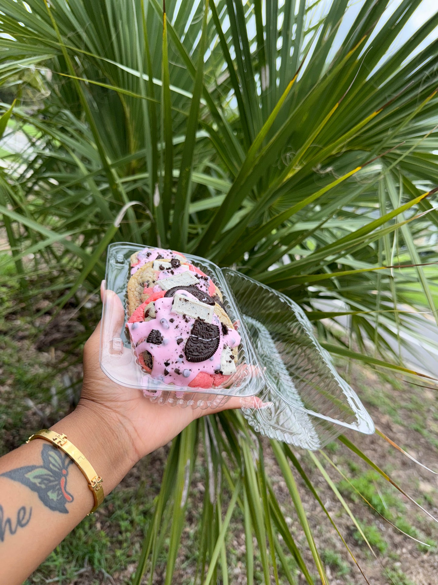 Strawberry cookies and cream