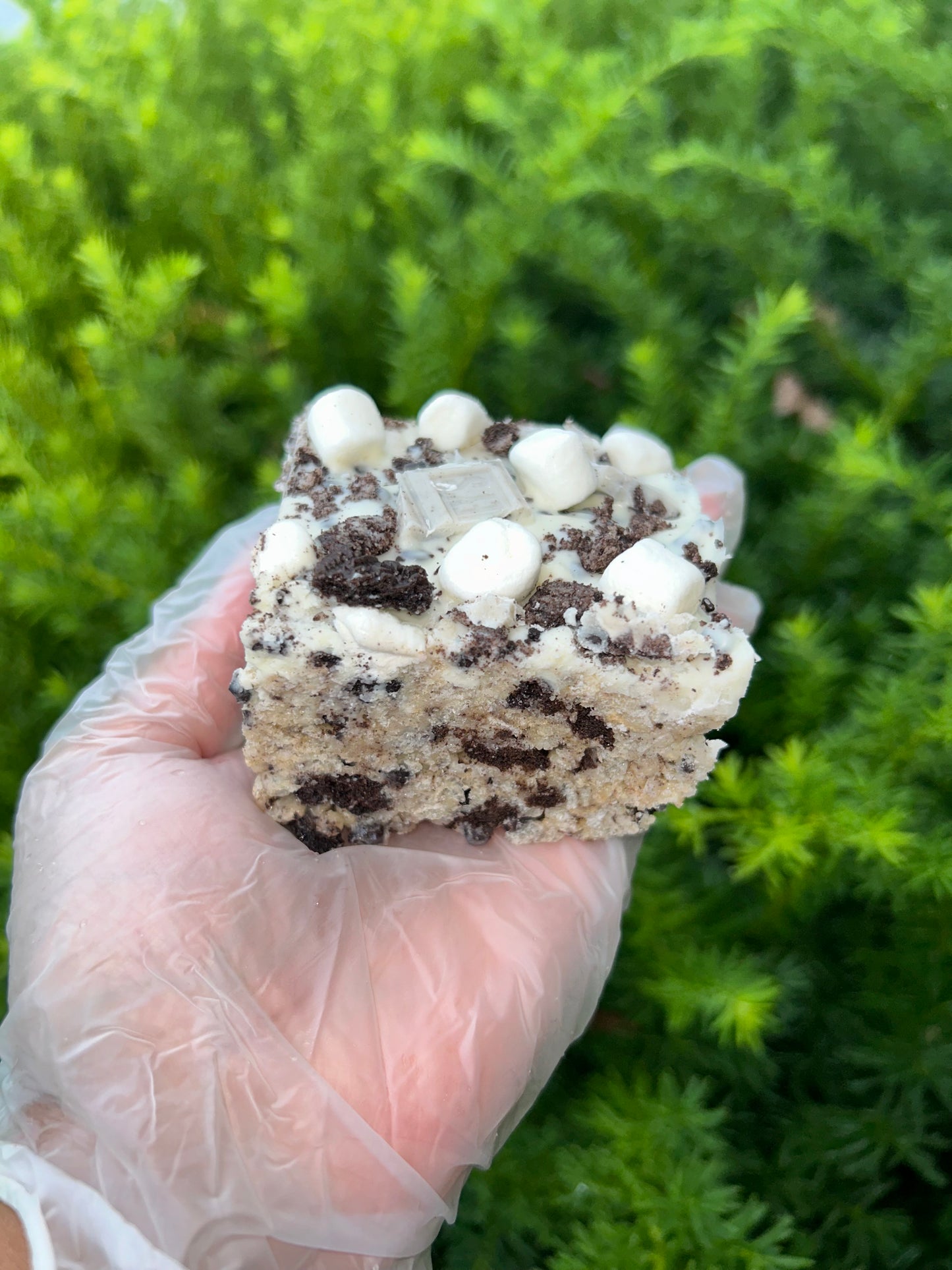 Cookies & cream Rice Krispies treats