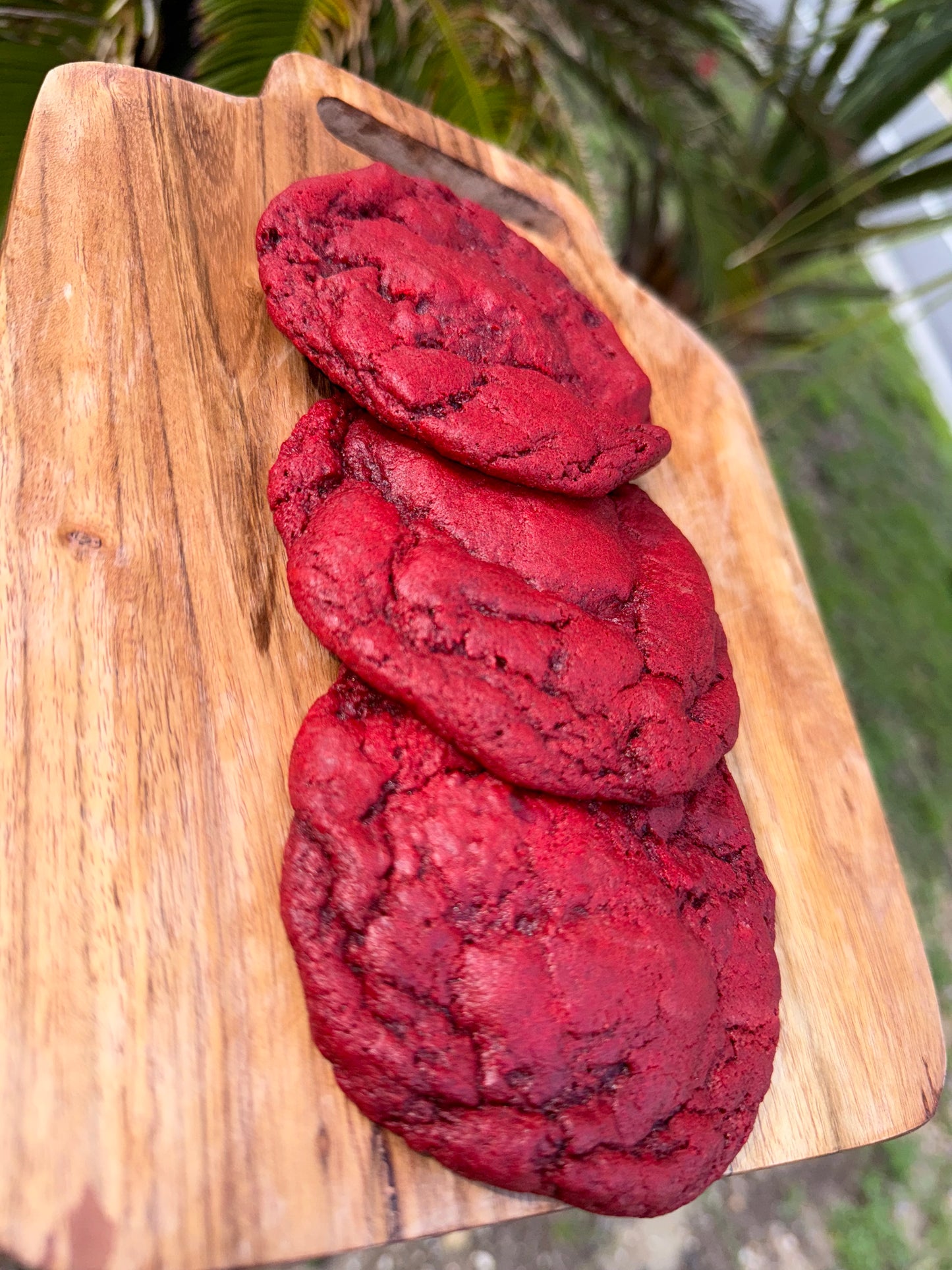 Red velvet chipless cookies