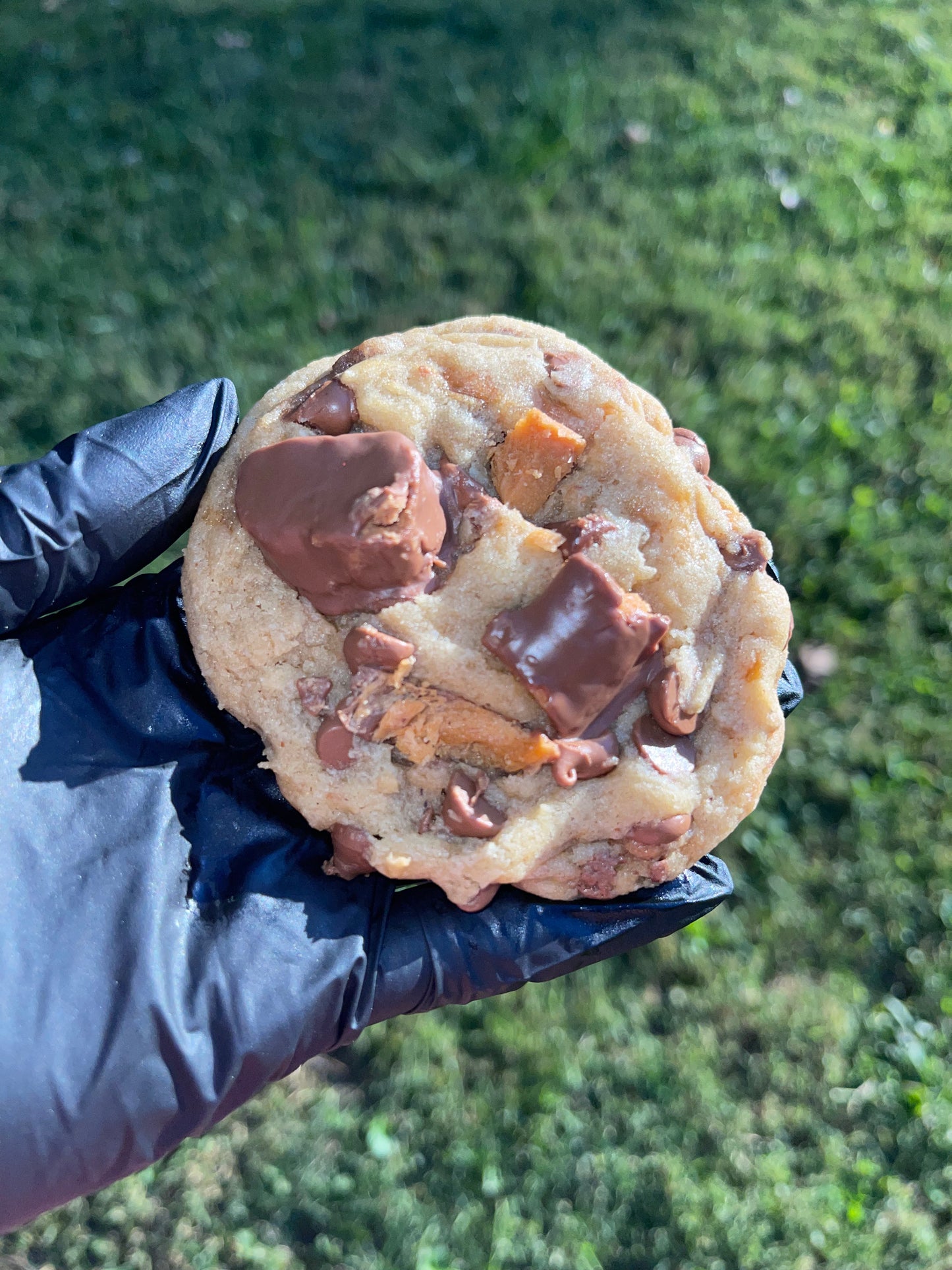 Butterfinger chocolate chip cookies